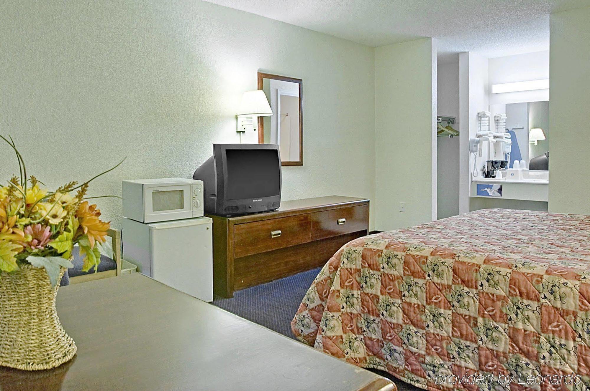 Americas Best Value Inn Dayton Szoba fotó